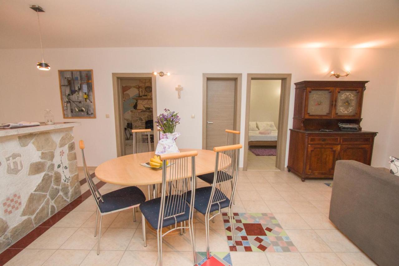 Kuca Za Odmor Maka Villa Kučiće Eksteriør billede