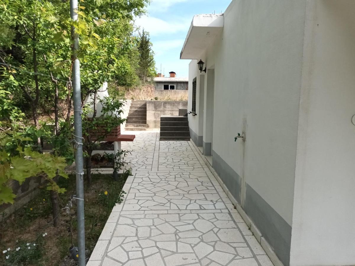 Kuca Za Odmor Maka Villa Kučiće Eksteriør billede